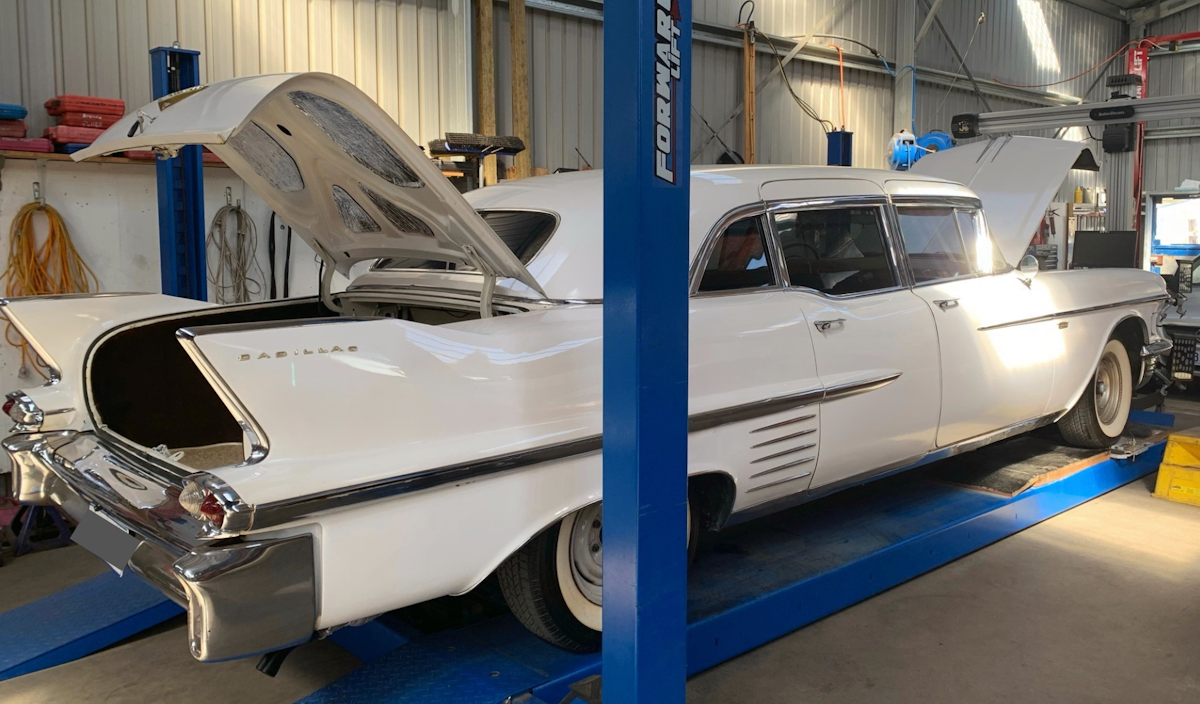 1958 Cadillac Fleetwood side body rear tail view